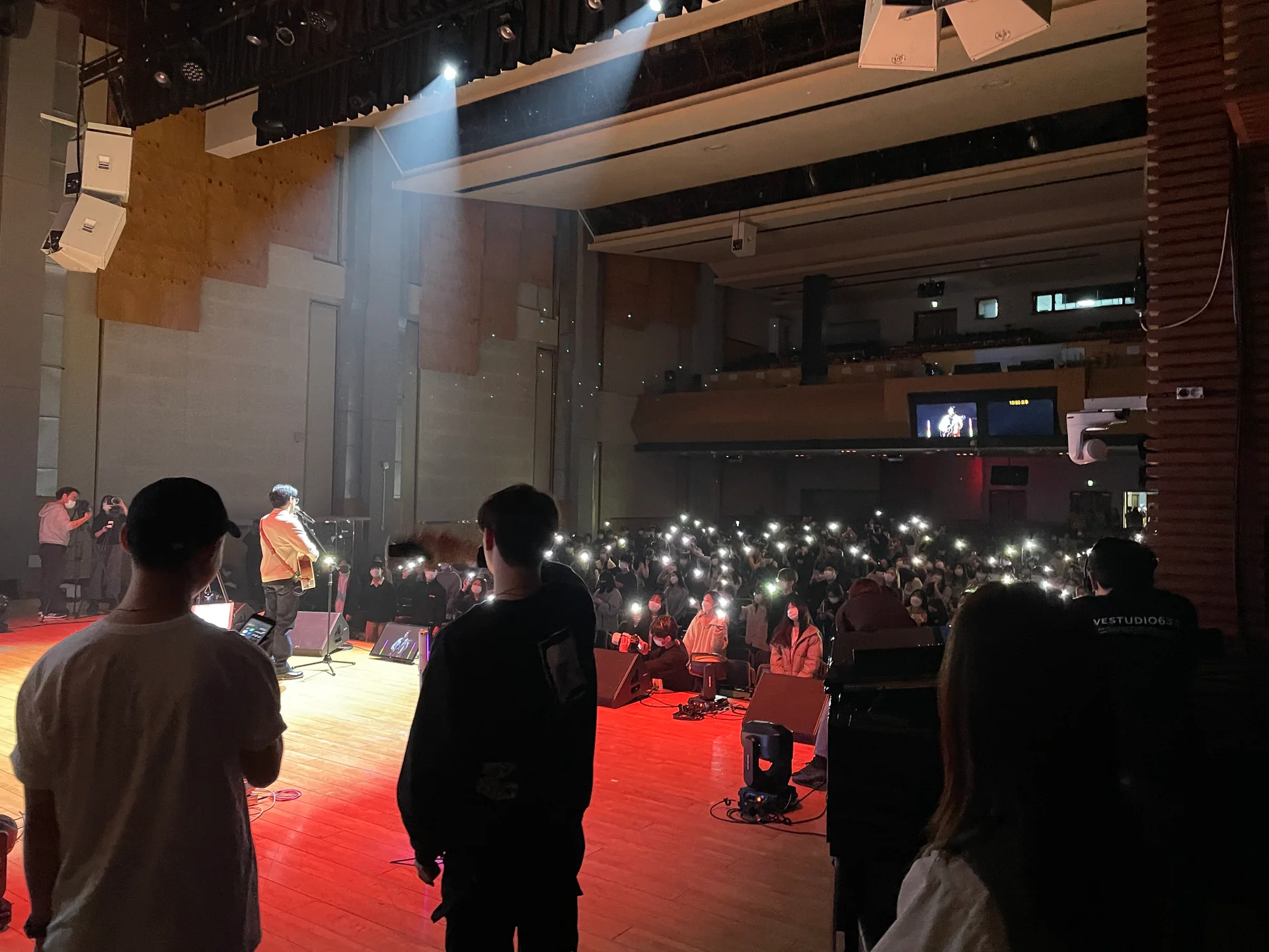 2021 NAMELESS — 누가 우리를 대적하리오 · 무대 옆에서 바라본 객석